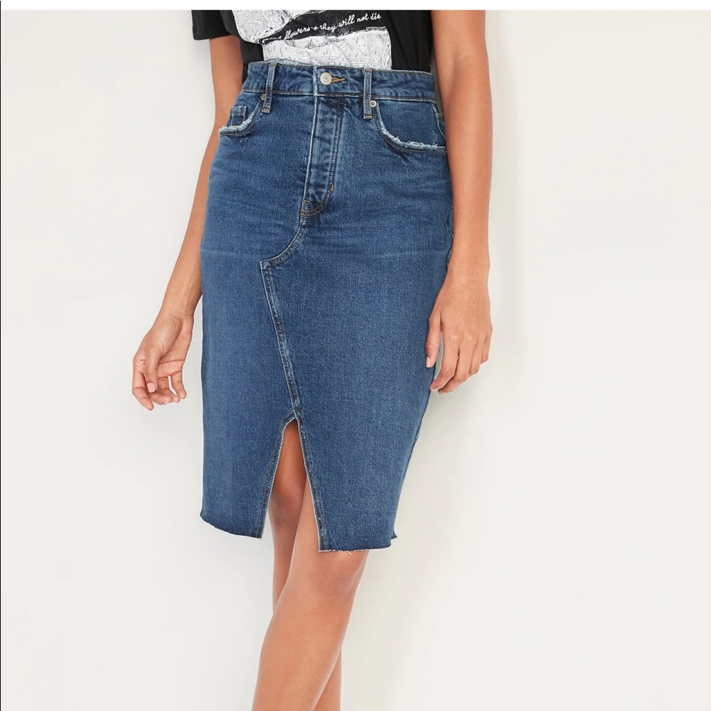 NWOT Old Navy Higher-High Rise Midi Jean Skirt 10